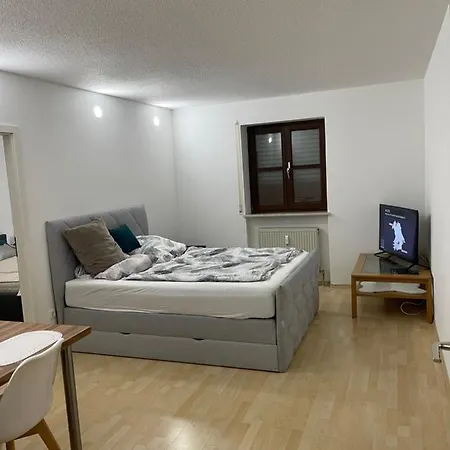 Apartment Helle Zwei-zimmer-stadt-wohnung Am Bismarkplatz Mit Tiefgarage
